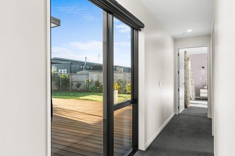 Photo of property in 10 Helen Place, Halswell, Christchurch, 8025