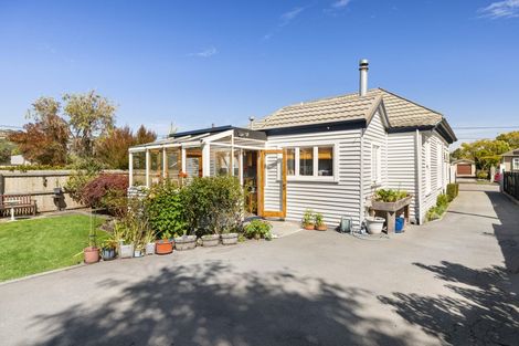 Photo of property in 112 Birdwood Avenue, Beckenham, Christchurch, 8023