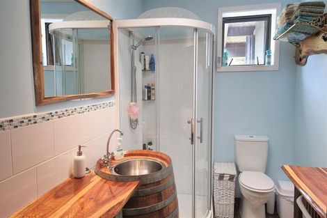 Photo of property in 102 Boons Valley Road, Waikawa, Picton, 7220