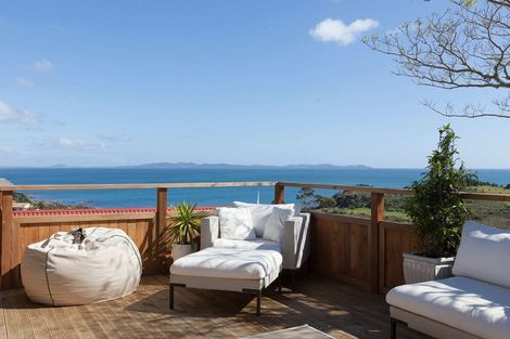 Photo of property in 26 Bay View Road, Cable Bay, 0420