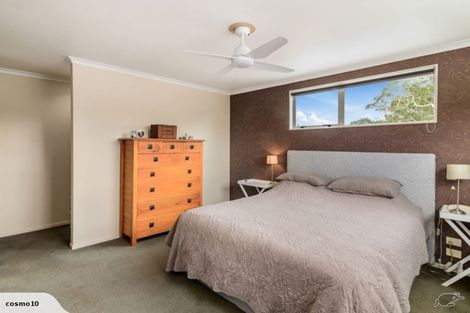 Photo of property in 16 Caulfield Place, Pukehangi, Rotorua, 3015