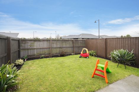 Photo of property in 23 Charente Way, Yaldhurst, Christchurch, 8042