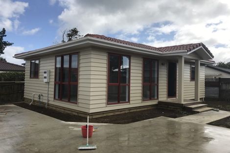 Photo of property in 399 Bucklands Beach Road, Bucklands Beach, Auckland, 2012