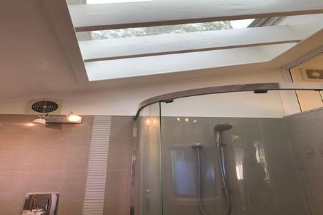 Photo of property in 80 Hadfield Street, Beach Haven, Auckland, 0626