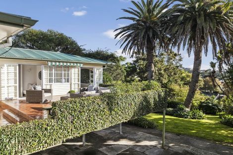Photo of property in 107 Onewa Road, Northcote, Auckland, 0627