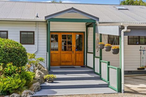 Photo of property in 38 Sutton Road, Te Horo, Otaki, 5582