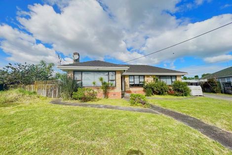 Photo of property in 52 Landon Avenue, Mangere East, Auckland, 2024