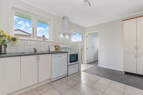 Photo of property in 1/15 Scott Road, Papakura, 2110