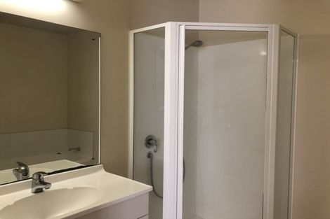 Photo of property in 11/3 Orwell Road, Greenhithe, Auckland, 0632