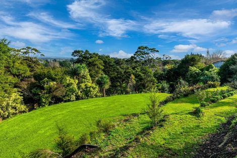 Photo of property in 70 Attwood Road, Paremoremo, Auckland, 0632