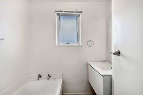 Photo of property in 223 Puriri Street, Castlecliff, Whanganui, 4501