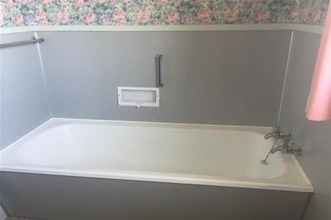 Photo of property in 124 Exmouth Street, Waverley, Invercargill, 9810