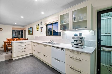 Photo of property in 72 Bain Street, Kingswell, Invercargill, 9812