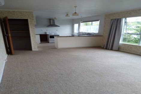 Photo of property in 85 Baylands Drive, Newlands, Wellington, 6037