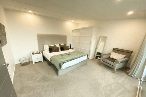 Photo of property in 14 Defender Lane, Redcliffs, Christchurch, 8081