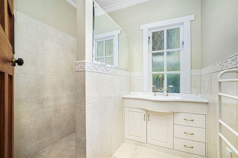 Photo of property in 277 River Road, Claudelands, Hamilton, 3214