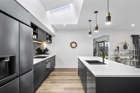 Photo of property in 6 Timara Crescent, Marshland, Christchurch, 8083