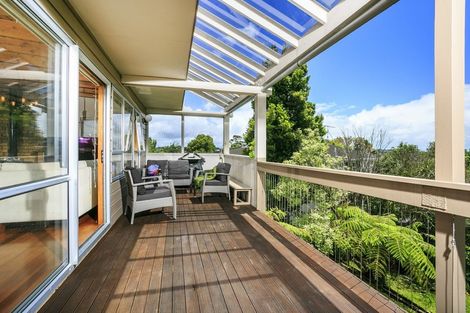 Photo of property in 608 Beach Road, Rothesay Bay, Auckland, 0630