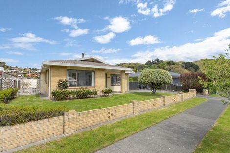 Photo of property in 7 Webb Place, Taradale, Napier, 4112