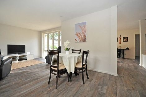 Photo of property in 26 Bellville Drive, Clendon Park, Auckland, 2103