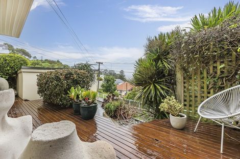 Photo of property in 23 Buckingham Street, Melrose, Wellington, 6023