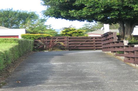 Photo of property in 2/42 Golders Road, Elderslea, Upper Hutt, 5018