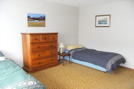 Photo of property in 1/23 Kent Lodge Avenue, Avonhead, Christchurch, 8042