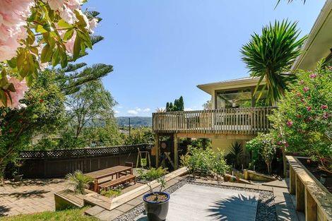 Photo of property in 9 Damian Grove, Waterloo, Lower Hutt, 5011