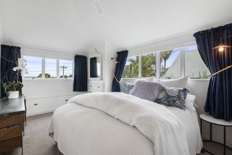 Photo of property in 74 Princes Street, Northcote Point, Auckland, 0627