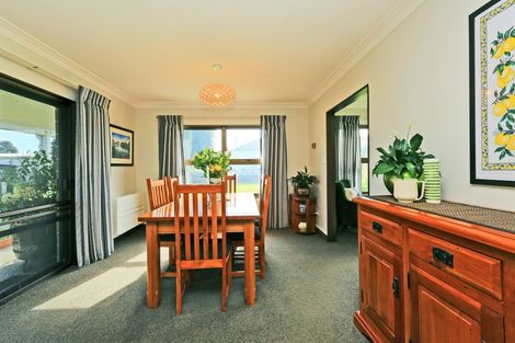 Photo of property in 55 Ferry Road, Clive, 4102