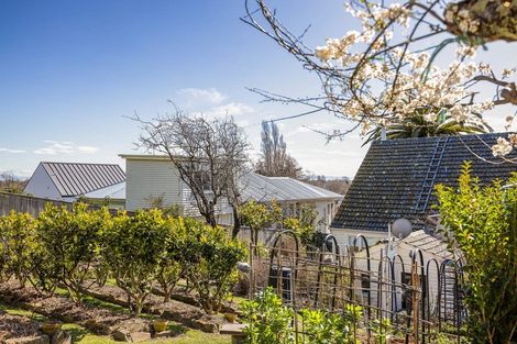 Photo of property in 49 Cashmere Road, Cashmere, Christchurch, 8022