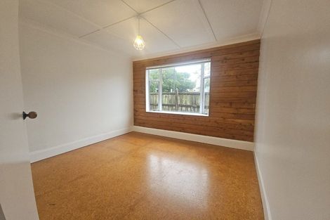 Photo of property in 35 Weymouth Street, New Plymouth, 4310