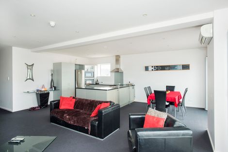 Photo of property in Bay View, 15/90 Customhouse Street, Gisborne, 4010