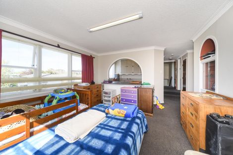 Photo of property in 9 Summerhays Street, Terrace End, Palmerston North, 4410