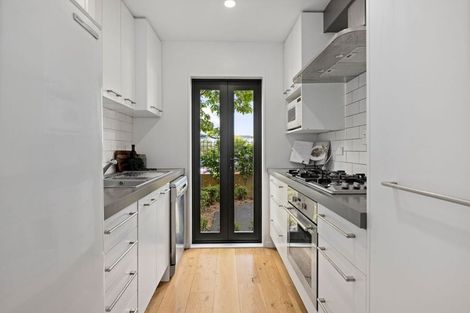 Photo of property in 1/20 Ayr Street, Riccarton, Christchurch, 8011