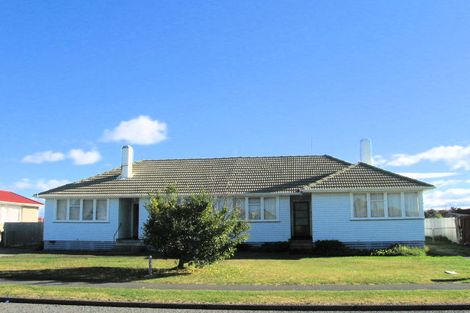 Photo of property in 27 Neal Crescent, Onekawa, Napier, 4110