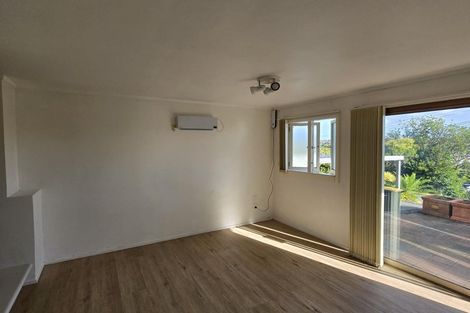 Photo of property in 35 Bayview Road, Browns Bay, Auckland, 0630