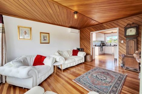 Photo of property in 38 Kashmir Road, Glen Eden, Auckland, 0602