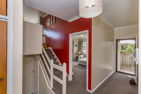 Photo of property in 61 Kawiu Road, Levin, 5510