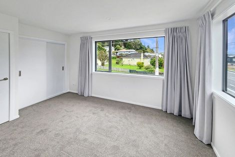 Photo of property in 1 Bledisloe Crescent, Wainuiomata, Lower Hutt, 5014