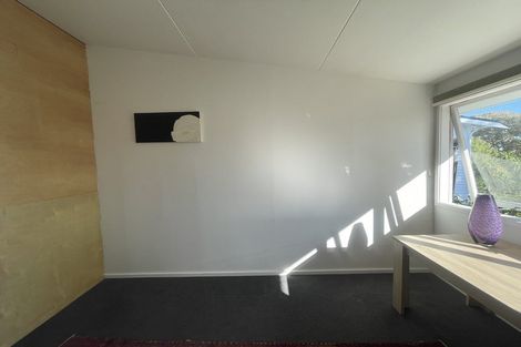 Photo of property in 24 Beacon Hill Road, Strathmore Park, Wellington, 6022