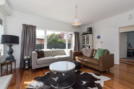 Photo of property in 42d Hillside Road, Papatoetoe, Auckland, 2025