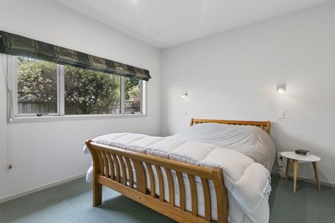 Photo of property in 23 Parata Street, Two Mile Bay, Taupo, 3330