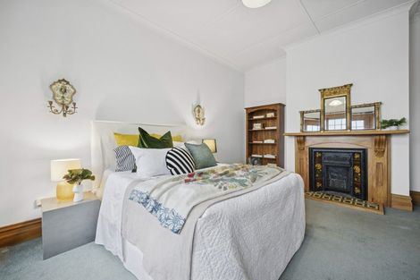 Photo of property in 17 Park Street, Thorndon, Wellington, 6011