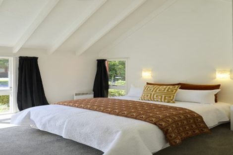 Photo of property in 36 Greers Road, Burnside, Christchurch, 8041