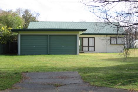 Photo of property in 4 Pearce Place, Kinloch, Taupo, 3377