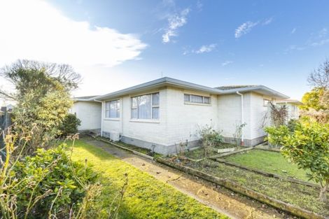 Photo of property in 46 John F Kennedy Drive, Milson, Palmerston North, 4414