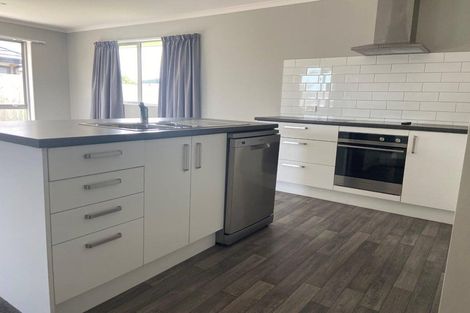 Photo of property in 29 Reuben Avenue, Rolleston, 7615