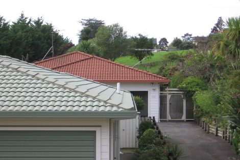 Photo of property in 13 Church Street, Swanson, Auckland, 0612