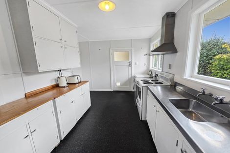 Photo of property in 12 Williams Street, Marewa, Napier, 4110